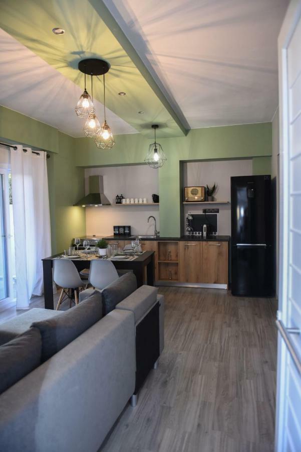 Dioni Lux Apartment Agios Nikolaos  Ngoại thất bức ảnh